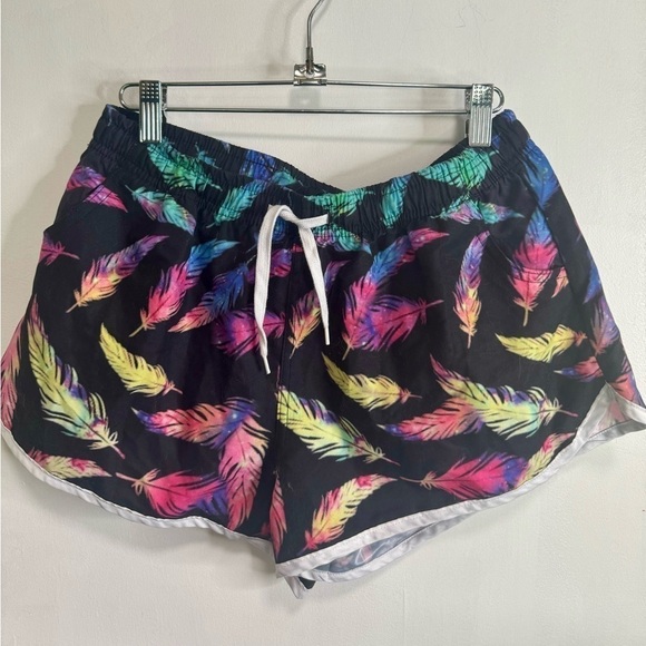 Swim Coverup Shorts ~ Size M ~ Feathers - Picture 1 of 2